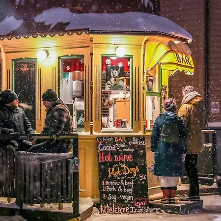 Practical In The Center * 特罗姆瑟